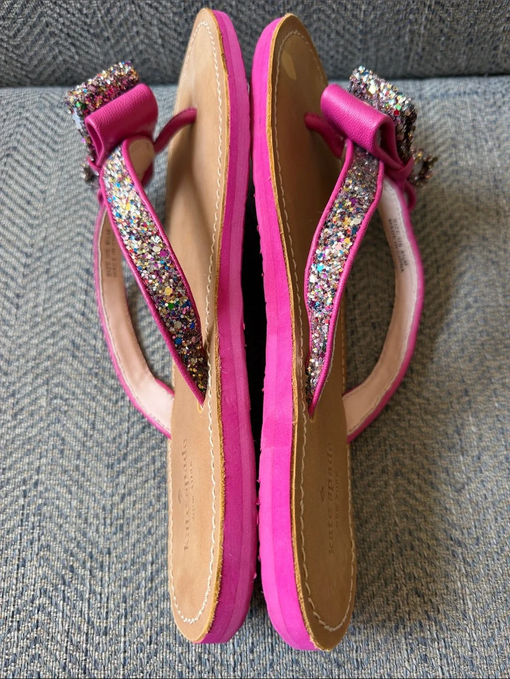Kate Spade Icarda Glitter Bow Flip Flops Size: 8.5 M